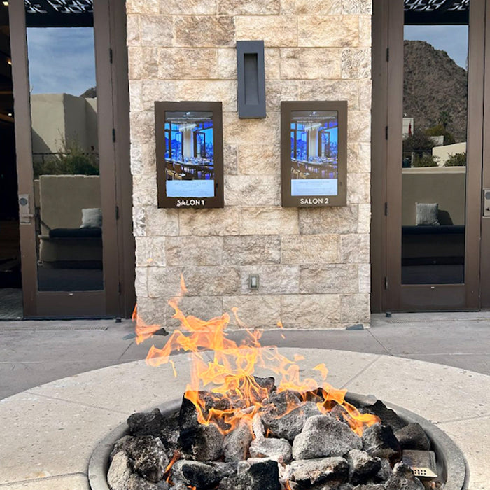 55” Outdoor Commercial Display is the World’s First with 4K resolution w/ Google Certified Android (GMS Compatible)