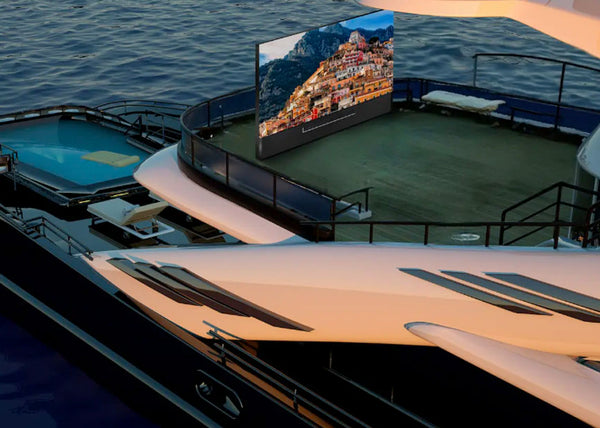 Boats & Yachts