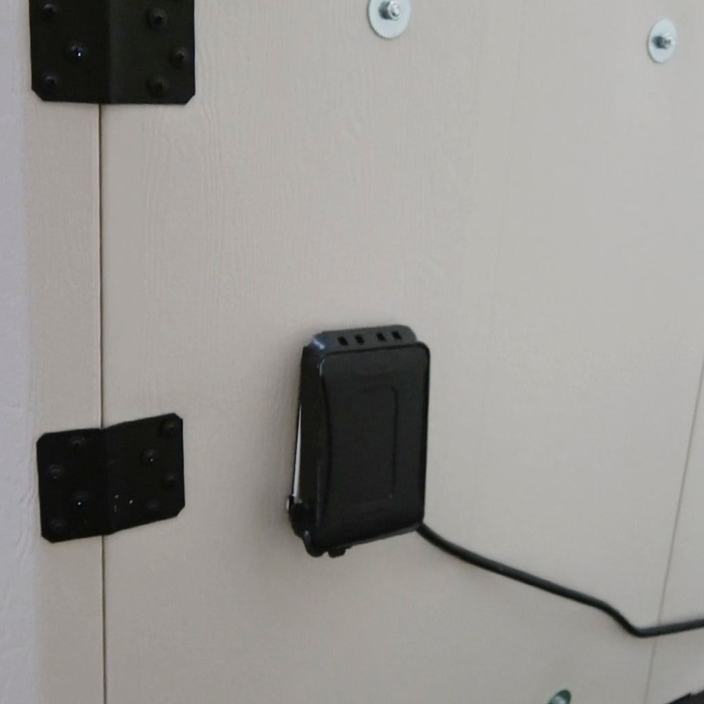 LIFT OUTLET